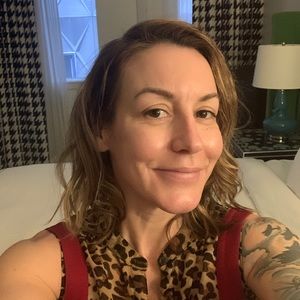 Meet your Posher, Jade